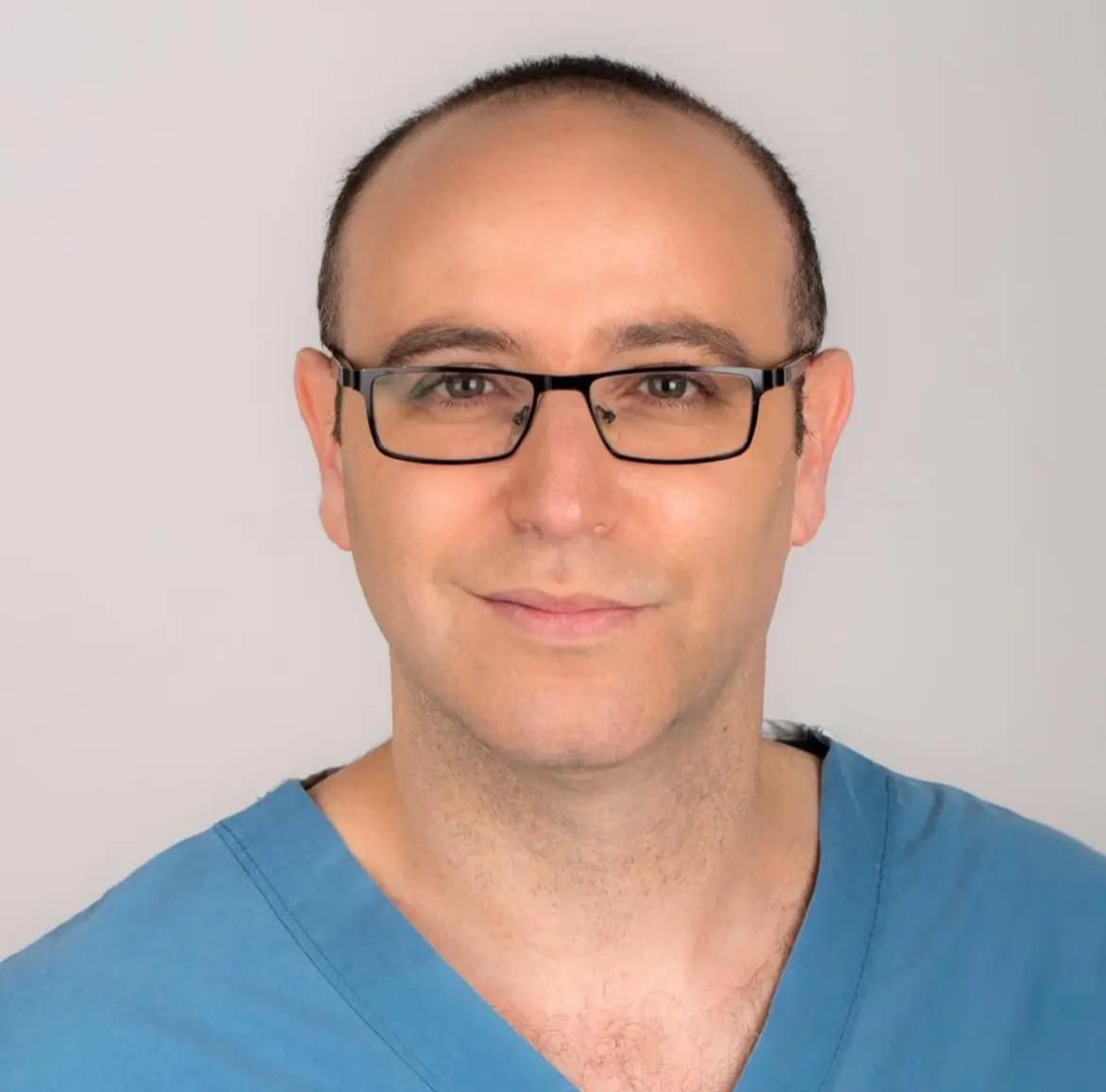 Prof. Ido Laskov, deputy head of gynecologic oncology